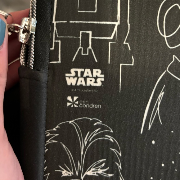 Erin Condren Star Wars Ultimate Pen Folio - Picture 2 of 8